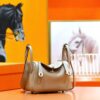 DR96 Factory Lindy Togo Leather Turtledove Grey Gold Hardware 20cm Full Handmade