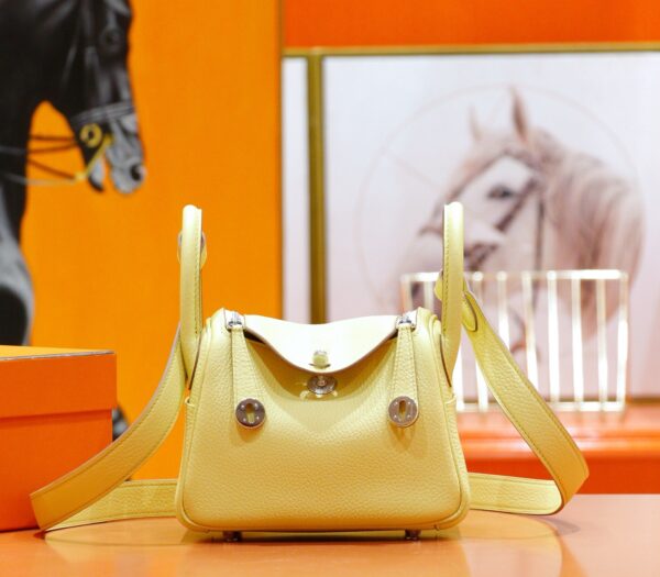 DR96 Factory Mini Lindy Togo Leather Lemon Yellow Silver Hardware 20cm Full Handmade