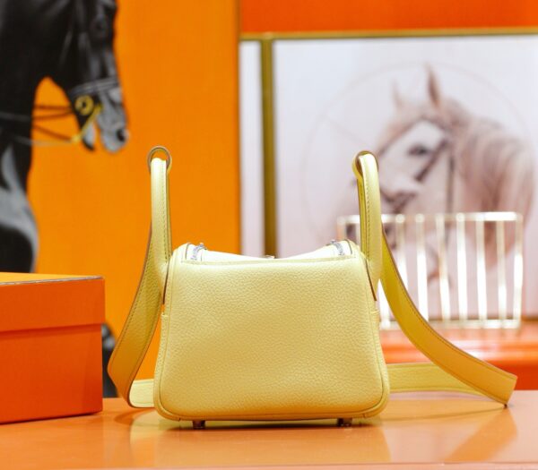 DR96 Factory Mini Lindy Togo Leather Lemon Yellow Silver Hardware 20cm Full Handmade