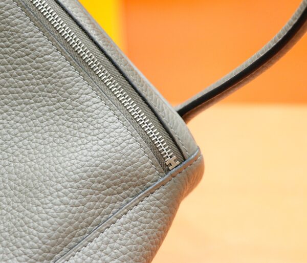 DR96 Factory Lindy Togo Leather Medium Grey Silver Hardware 26cm Full Handmade